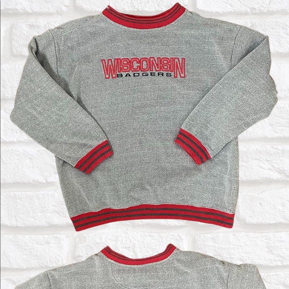 WISCONSIN BADGERS SWEATER - Picture 2 of 3